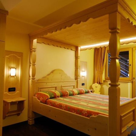 Residence Baita Cusini Livigno Eksteriør bilde